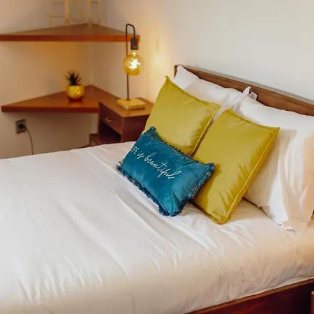 Guest Oliveira House فيلة *