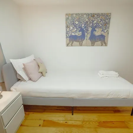 Guest Oliveira House Villa Porto